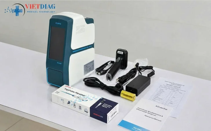 Máy sinh hóa thú y AILabChip B60 cùng phụ kiện khi bàn giao